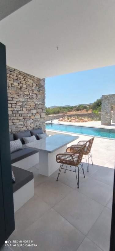 Paros-Memories-Neubau-Villen, Sportpool Aspro Chorio Экстерьер фото